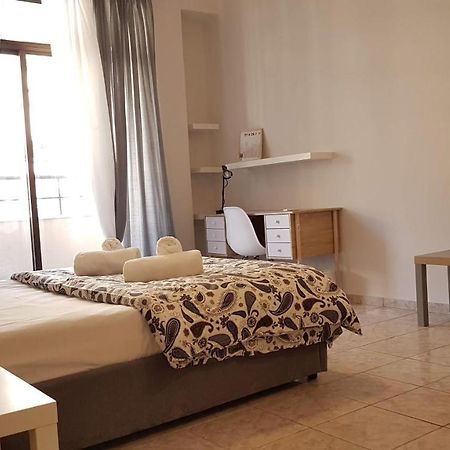 Palette Apartment Champagne - Athens Center, 6 Bd, 3 Bath Esterno foto