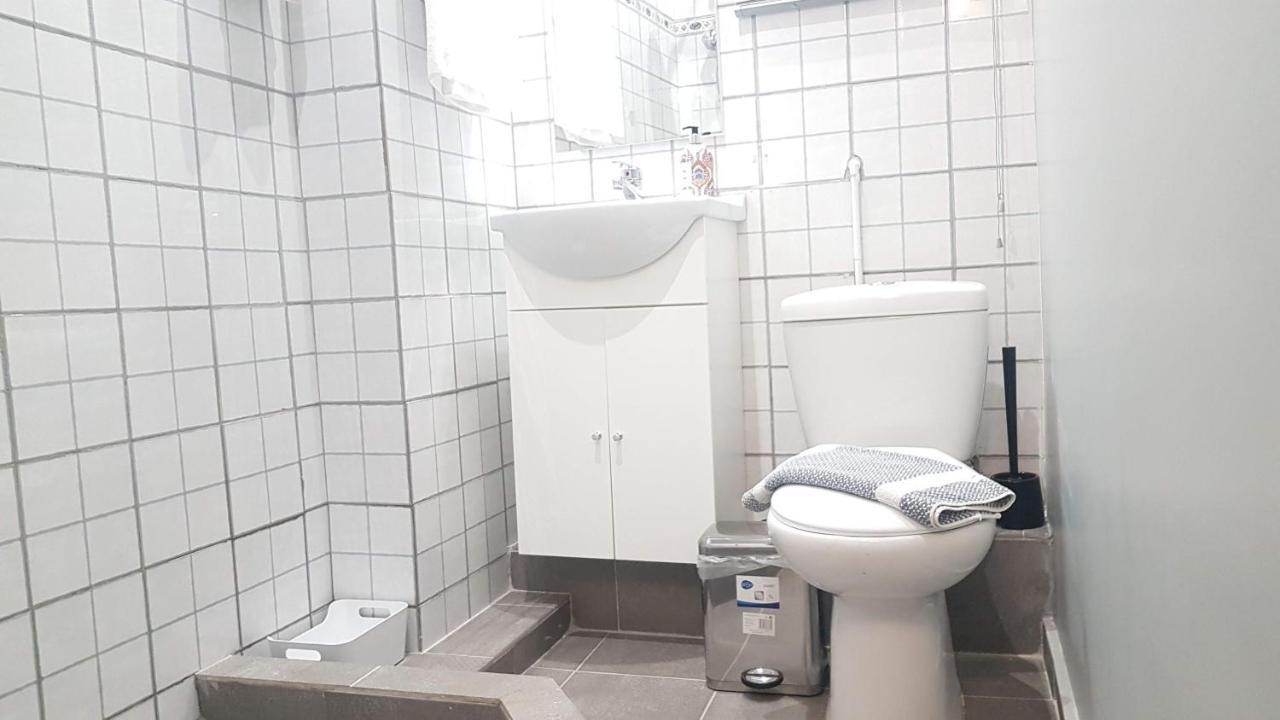 Palette Apartment Champagne - Athens Center, 6 Bd, 3 Bath Esterno foto